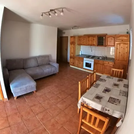 Apartment Blanusa B Povljana