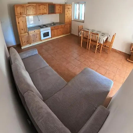 Blanusa B Apartman
